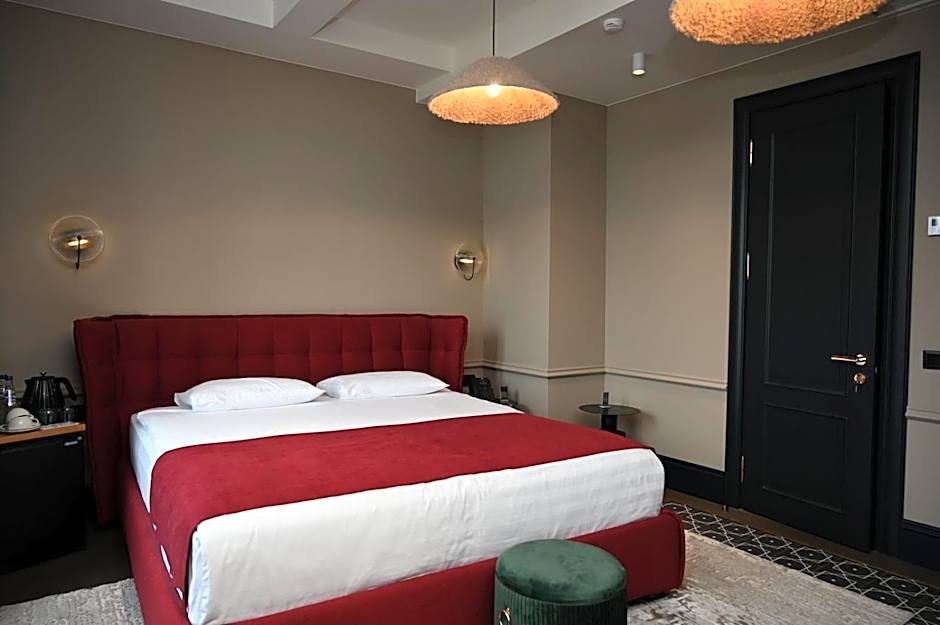 Retro Boutique Hotel