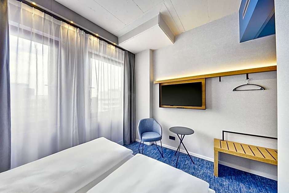 Sunday Hotel Düsseldorf Seestern