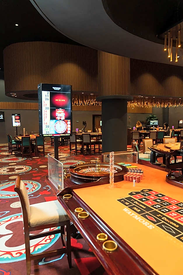 Waymore Hotel Spa & Casino