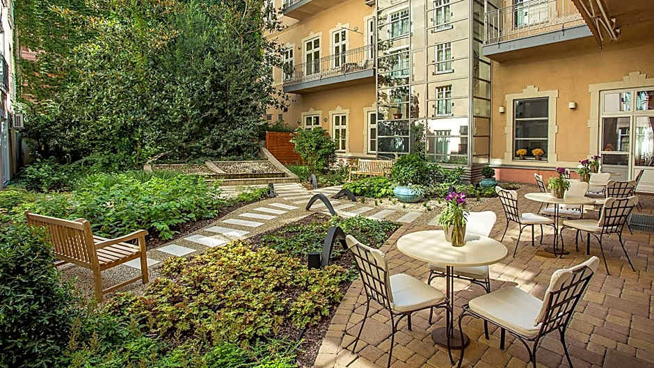 Mamaison Residence Izabella Budapest