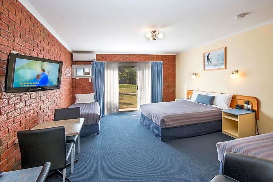 Torquay Tropicana Motel