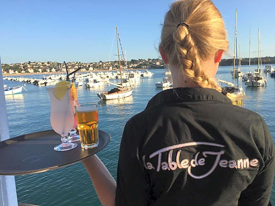 La Table De Jeanne - Hôtel & Restaurant