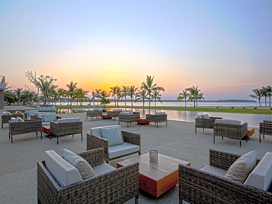 Amaya Beach Pasikudah