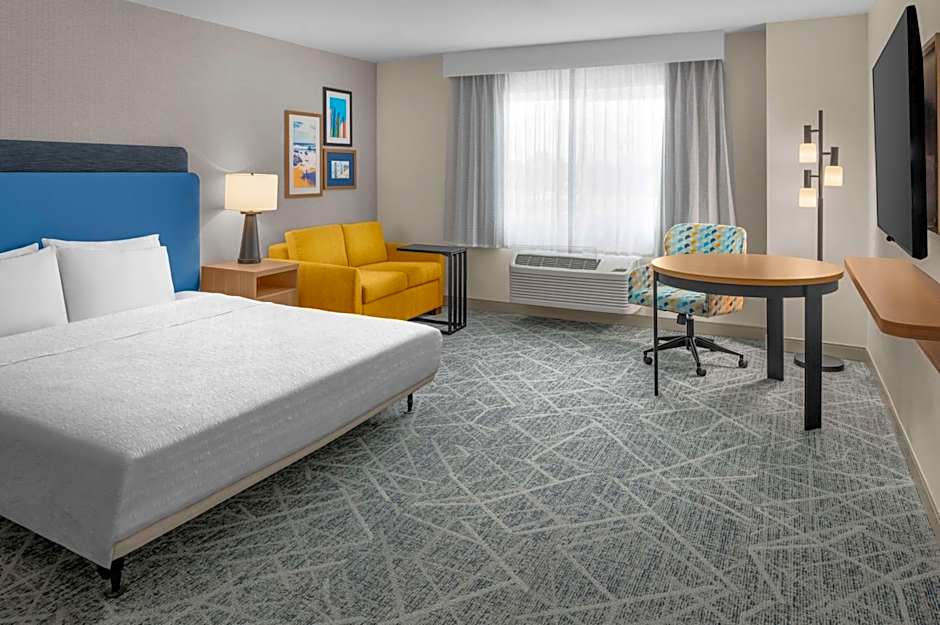 Hampton Inn by Hilton Costa Mesa Newport Beach