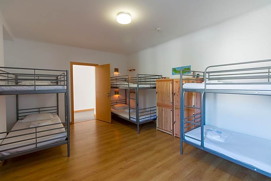 Change The World Hostels - Açores - Ponta Delgada