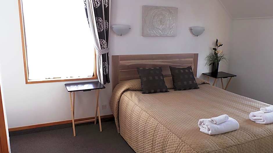 Owens Motel
