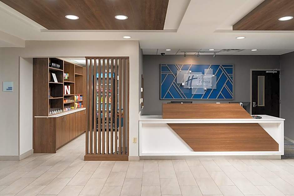 Holiday Inn Express Hotel & Suites Newport South By IHG