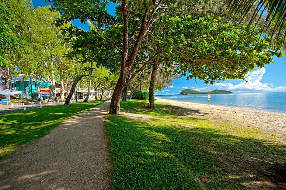 The Reef Retreat Palm Cove