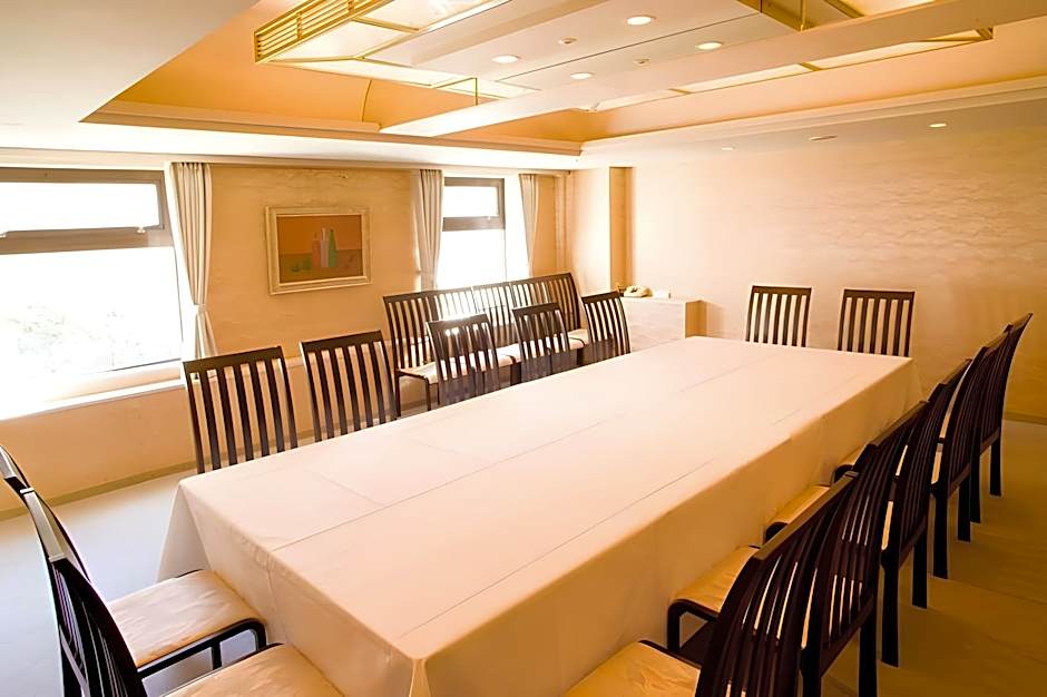 Tokyo Grand Hotel