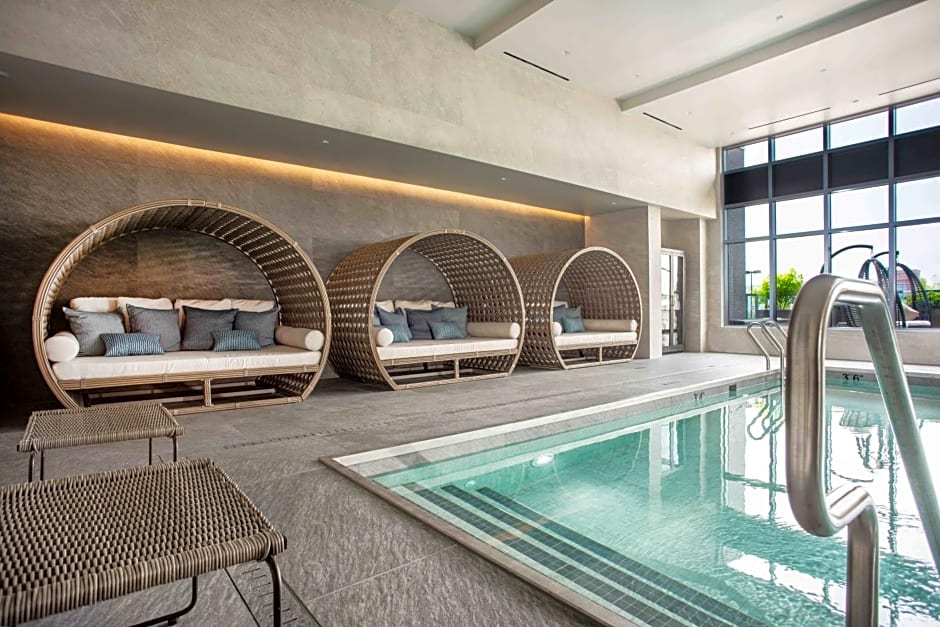 The Row Hotel at Assembly Row, Autograph Collection by Marriott
