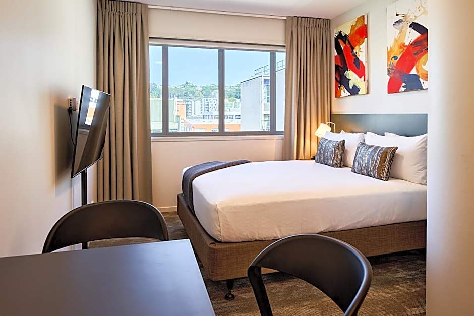 Sojourn Apartment Hotel - Ghuznee