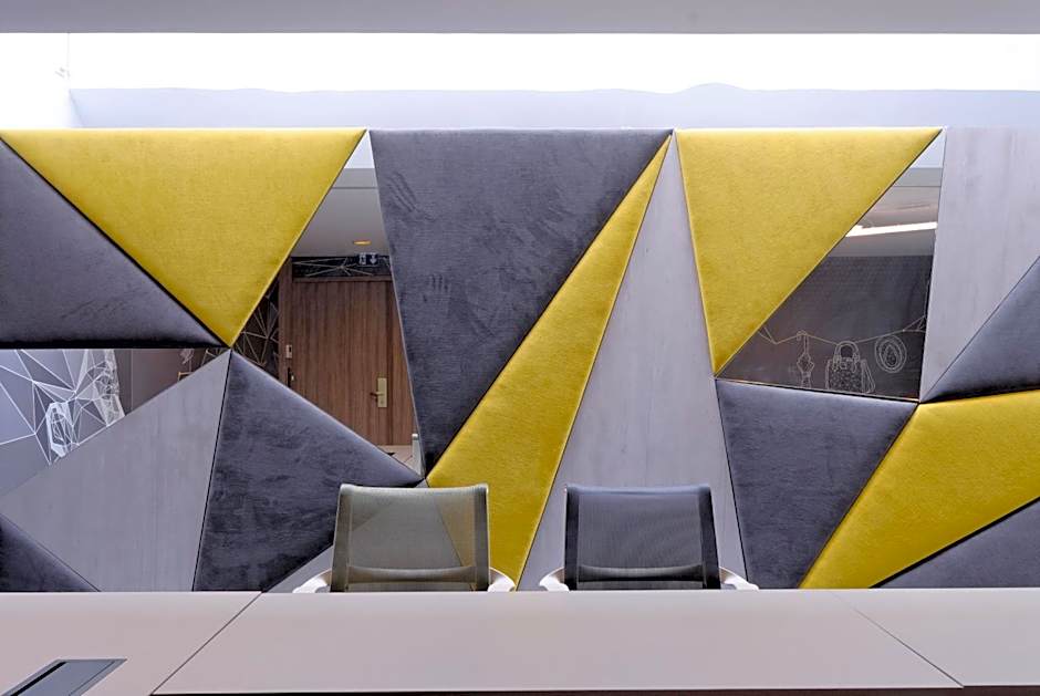 Holiday Inn Reims Centre By IHG