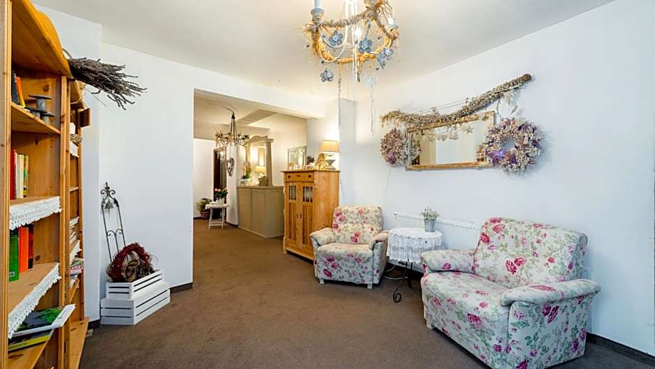 WILLA IZBICA KARPACZ parking, jacuzzi, sauna gratis