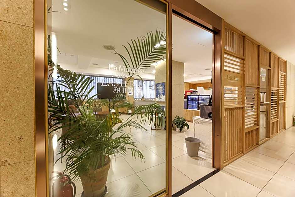 Dongdaegu Station Eastern Hotel