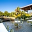 Villa Noosa Hotel