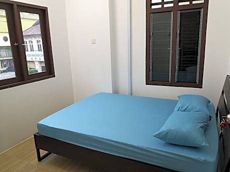 Double Room with Shared Bathroom