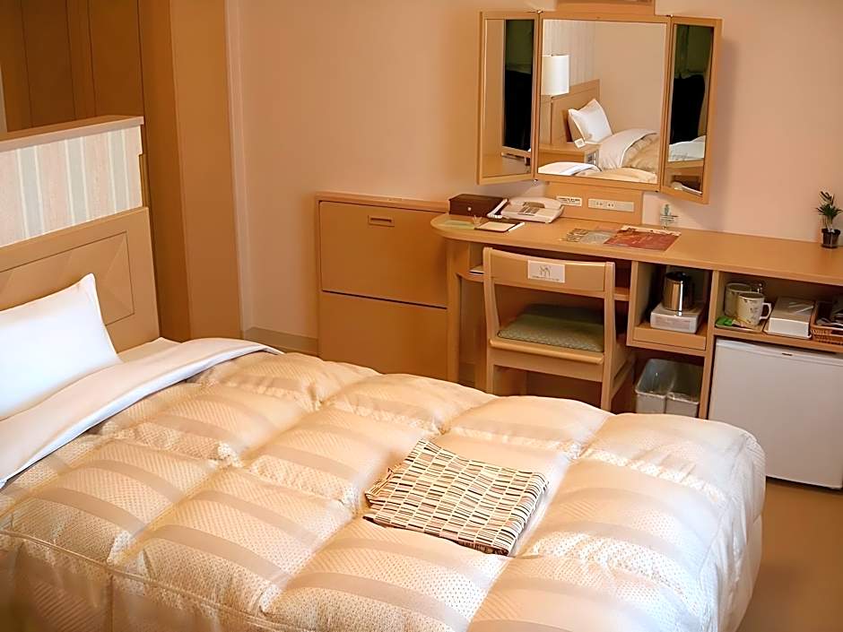 Hotel Route Inn Naha Tomariko