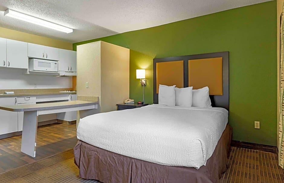 Extended Stay America Select Suites - Greenville - Airport