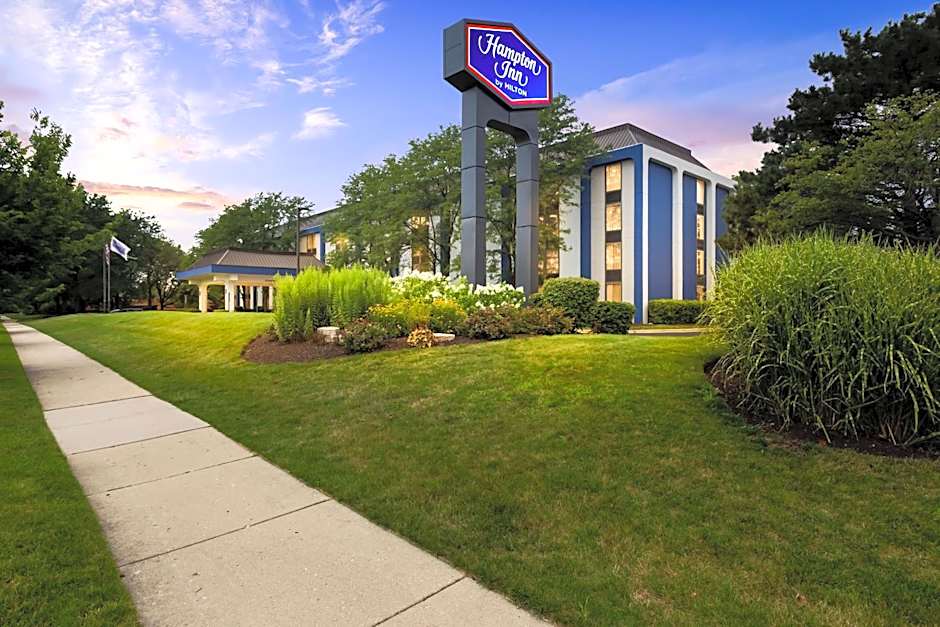 Hampton Inn By Hilton Chicago/Naperville