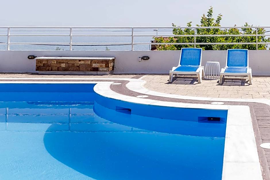 CHIOS HOTEL