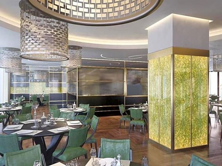 Grand Swiss-Belhotel Waterfront Seef