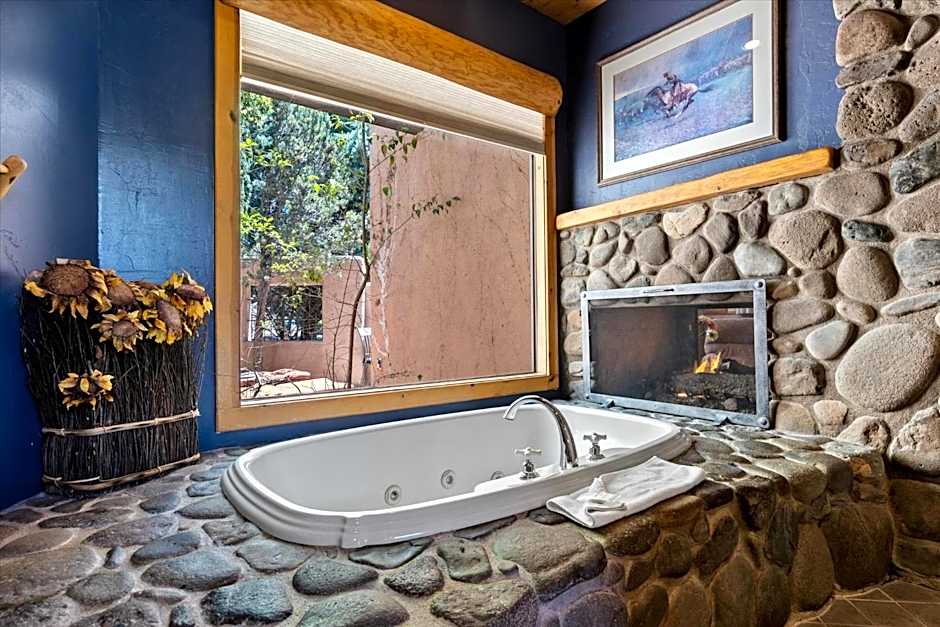 Adobe Village Inn – Sedona, AZ
