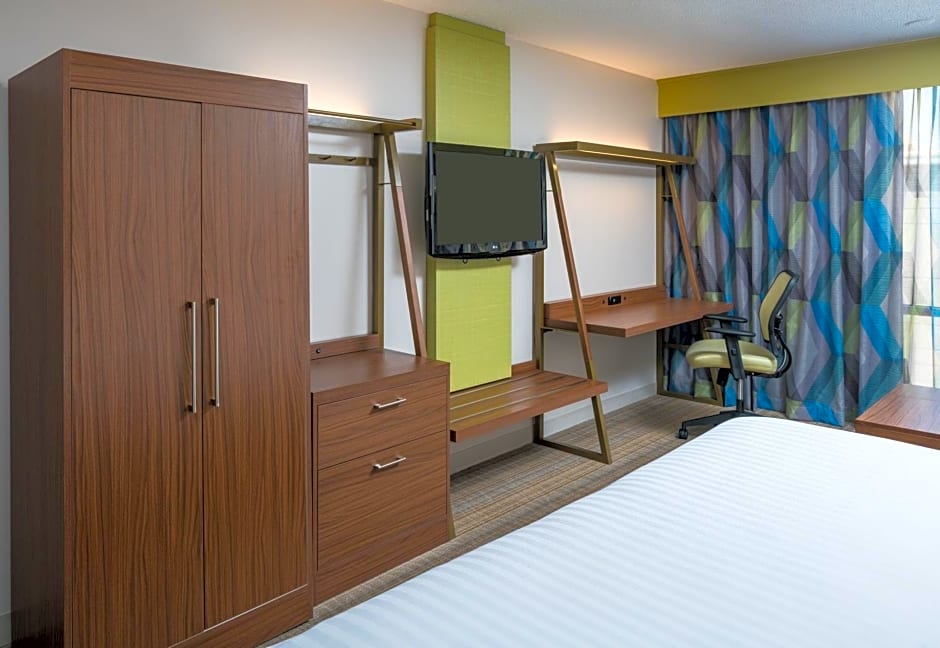 Holiday Inn Express Springfield By IHG