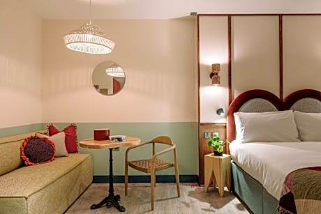 Sleepwell Studio - No Window