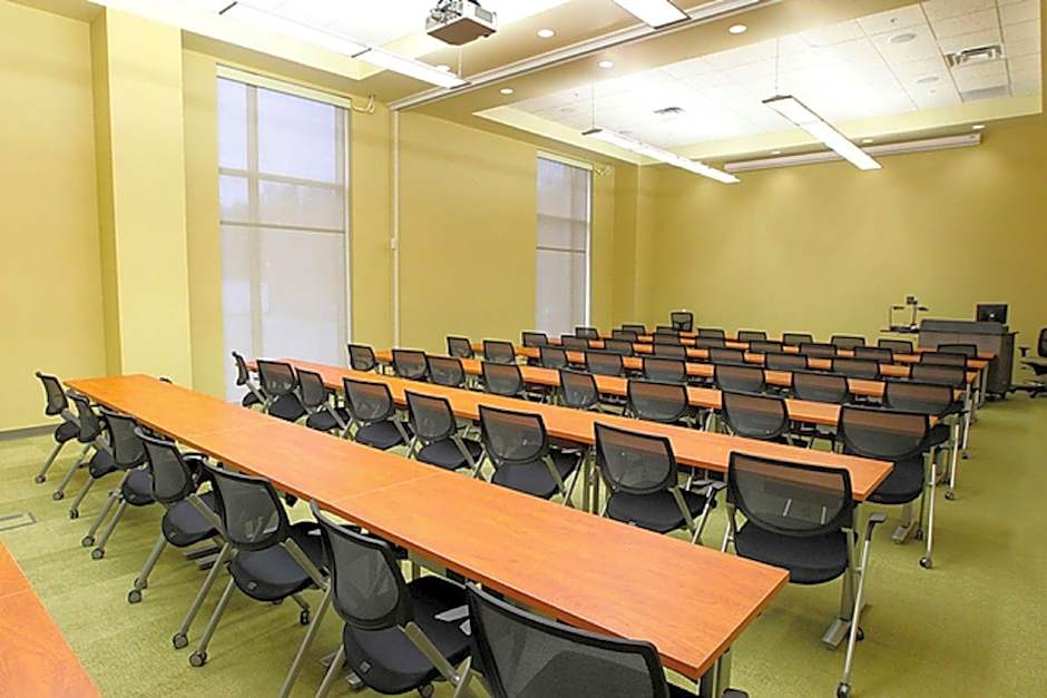 Hampton Inn By Hilton & Suites California University-Pittsburgh