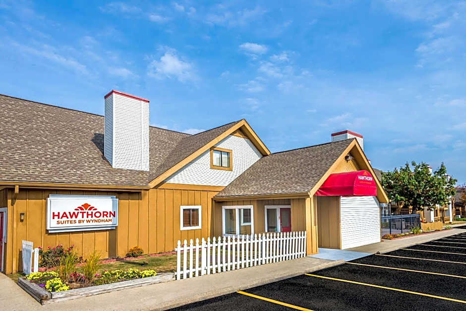 Hawthorn Suites by Wyndham Dayton North