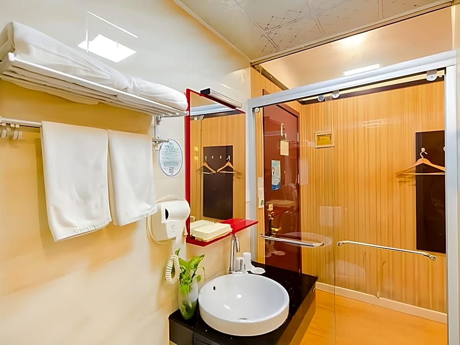 GreenTree Alliance Shanghai Pudong Nicheng Nanlu Road Hotel