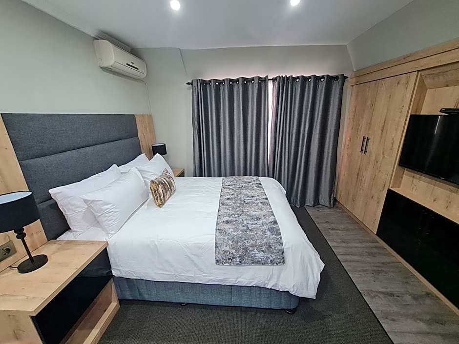 Luxe on Ridge Boutique Hotel