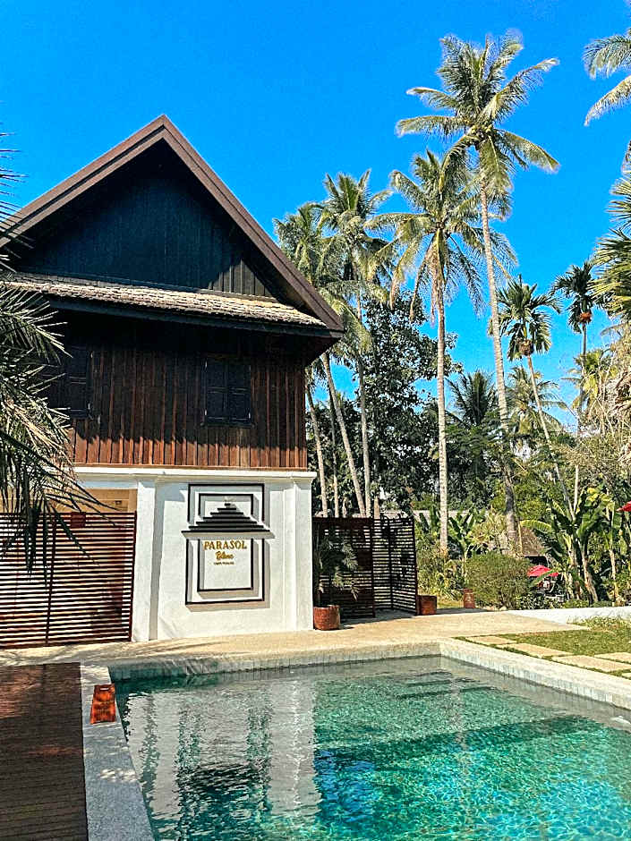 Parasol Blanc Hotel