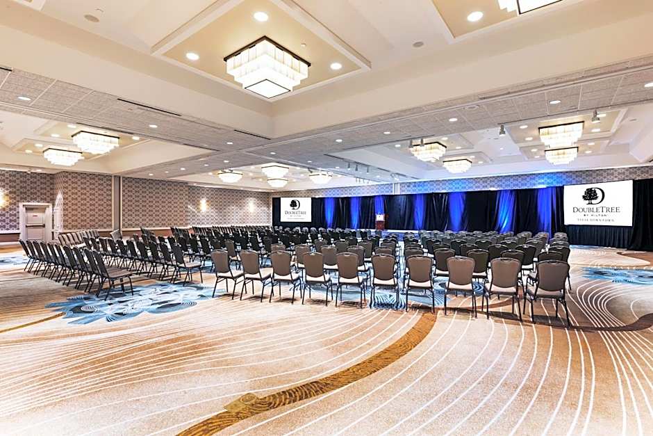 DoubleTree By Hilton Hotel Tulsa-Downtown