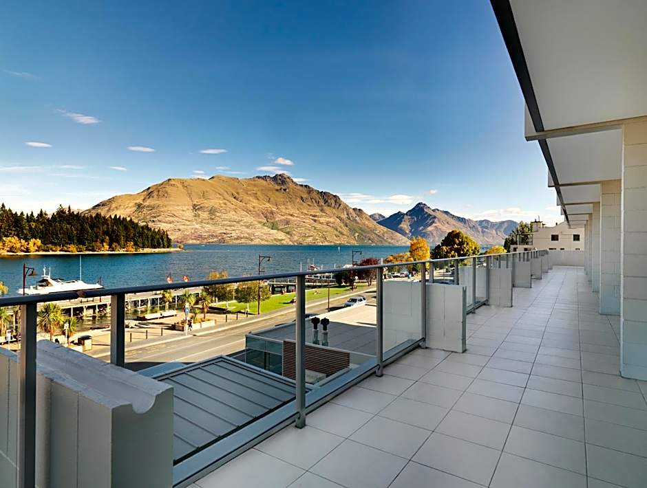 Crowne Plaza Queenstown By IHG