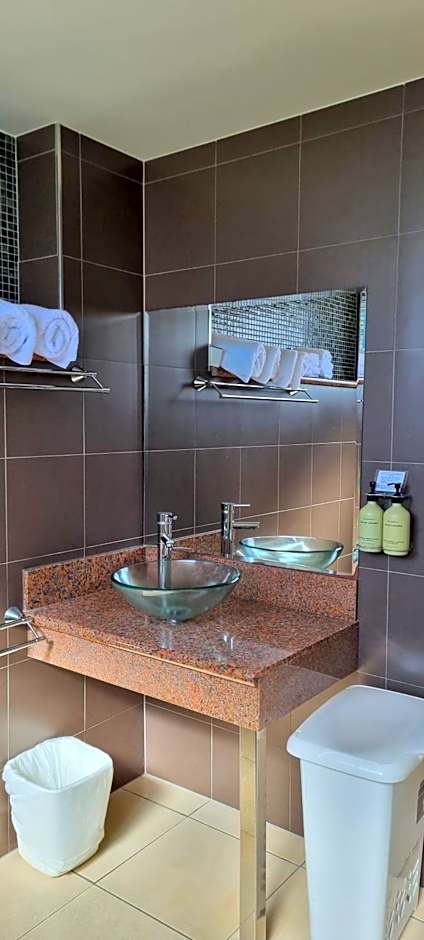 Ayr Traveller's Motel