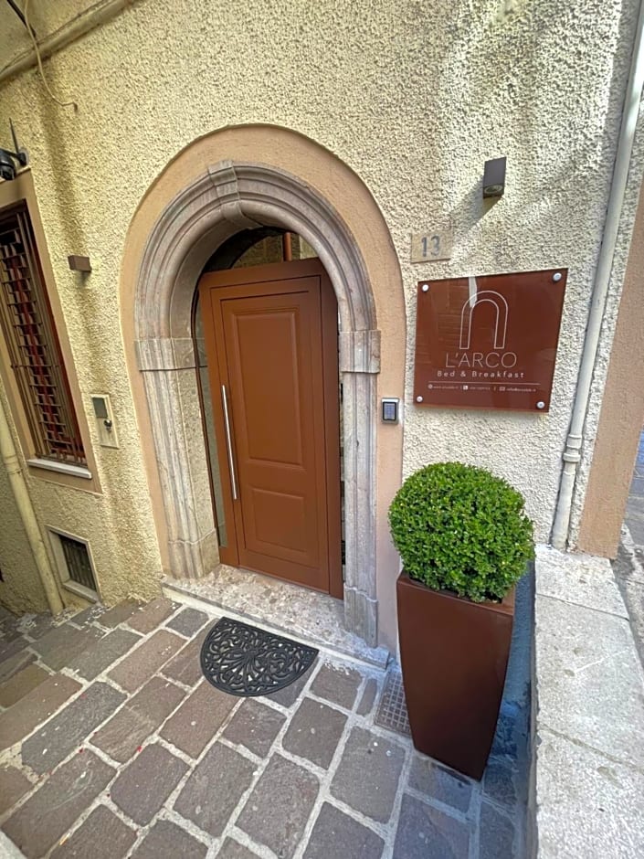 L’Arco Bed&Breakfast