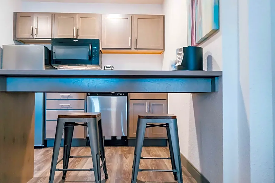 Best Western Plus Executive Residency Waterloo & Cedar Falls