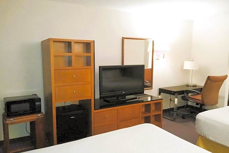 OYO Hotel McIntyre GA, US 441