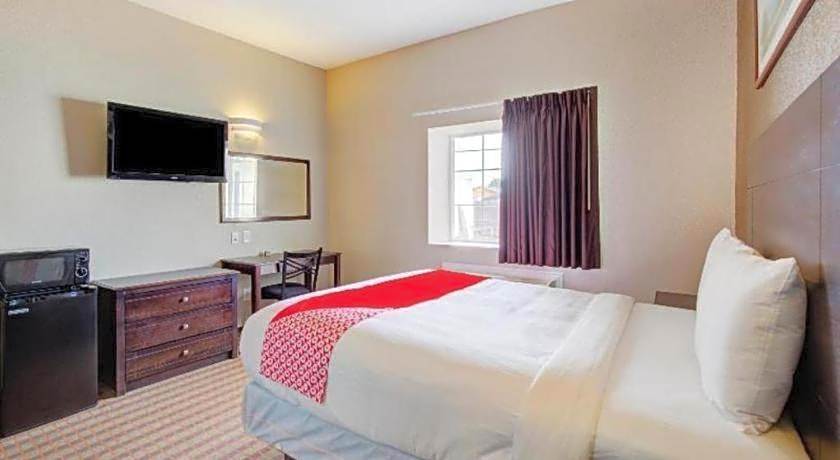Hotel O Dilley Main St TX