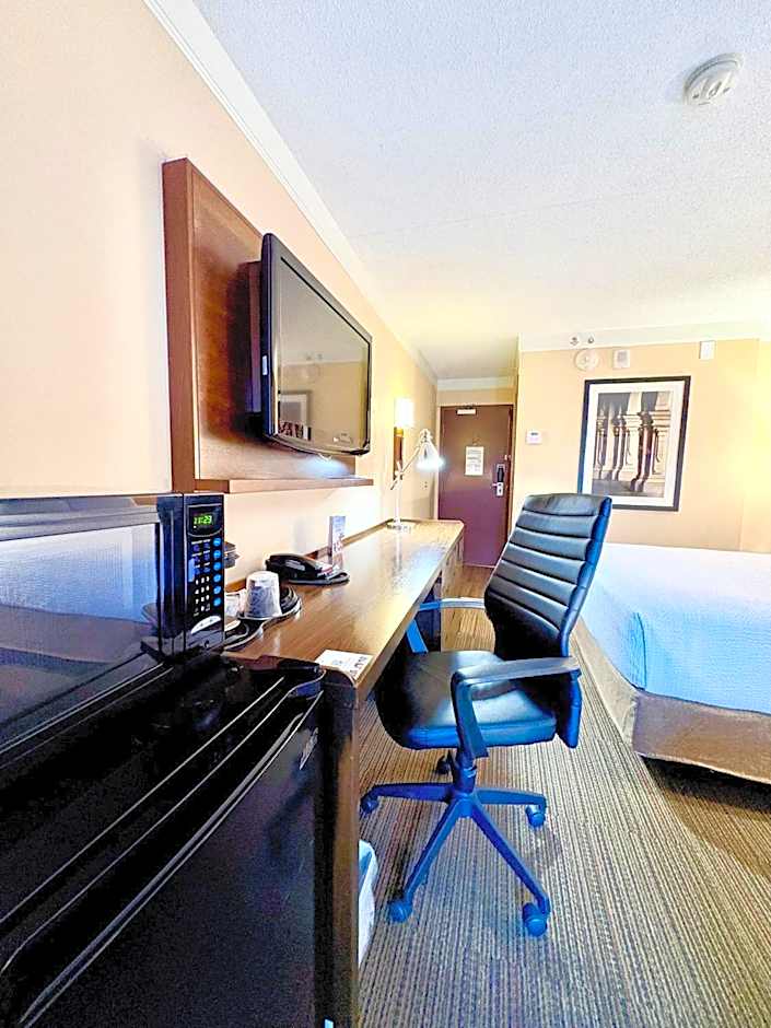 Waterloo Suites Hotel, Trademark Collection by Wyndham