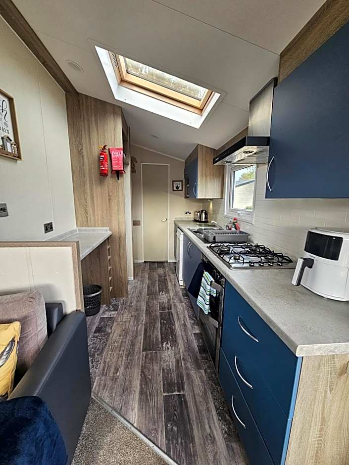 Haven Golden Sands Holly Drive 24