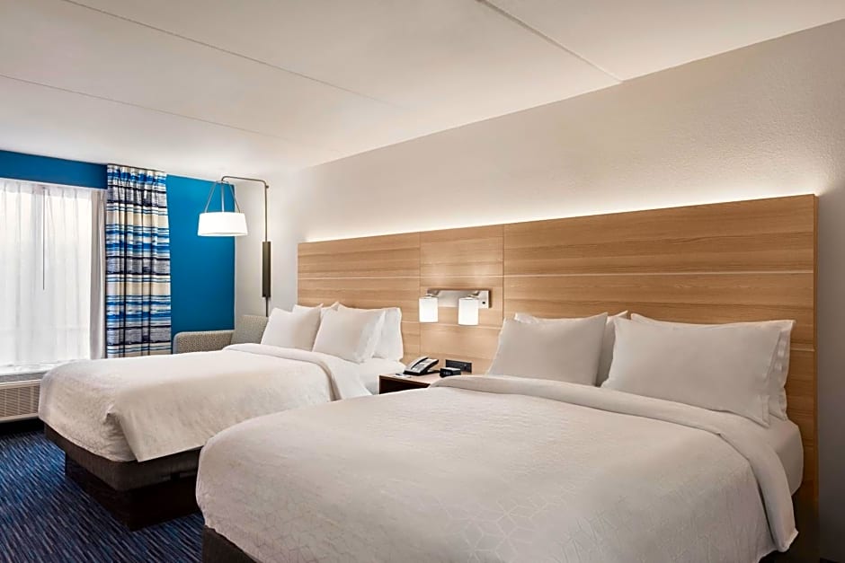 Holiday Inn Express Dumfries By IHG