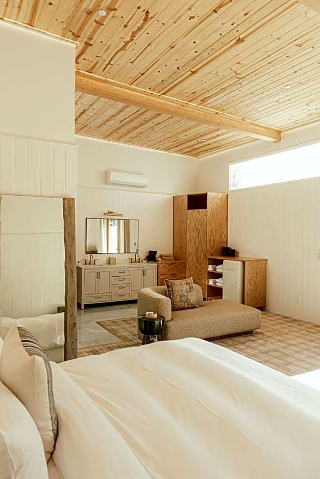 Calamigos Guest Ranch and Beach Club