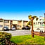Wondrous Waterfront Condo w/ Pool & Washer/Dryer