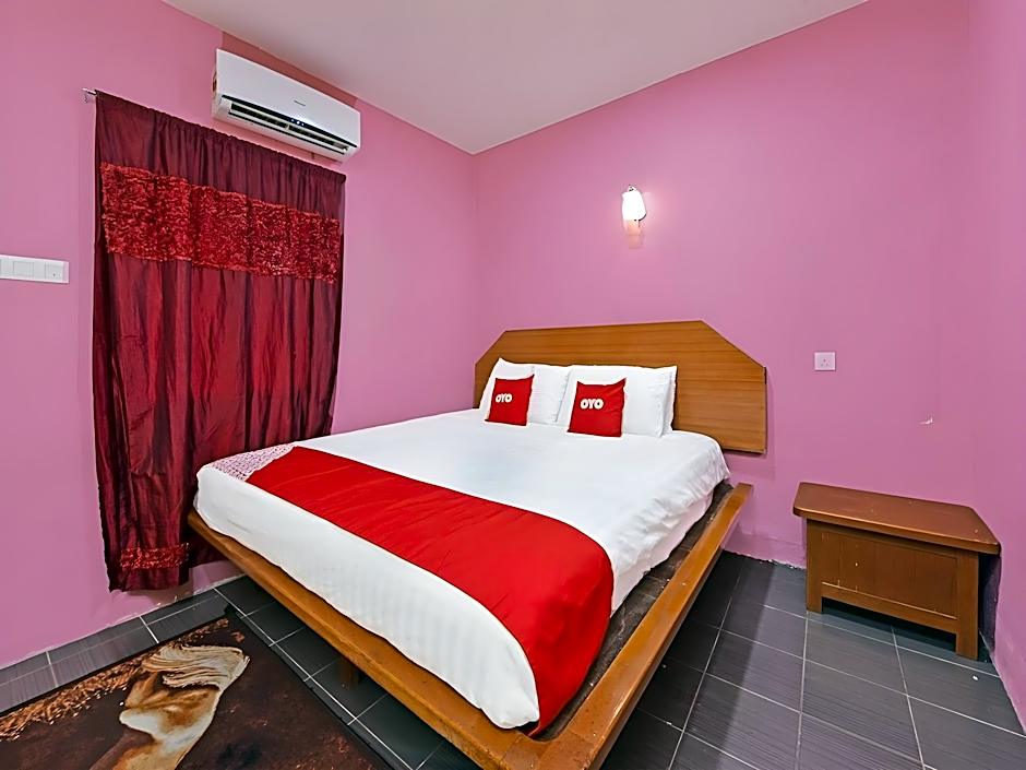 Hotel O Awan Biru Motel