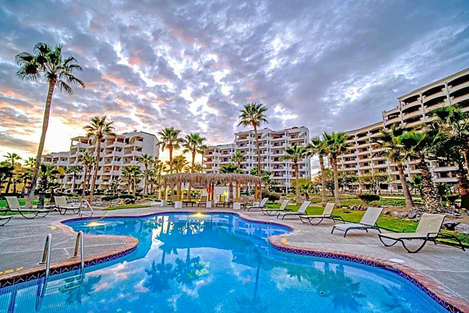 Casa Blanca Golf Villas