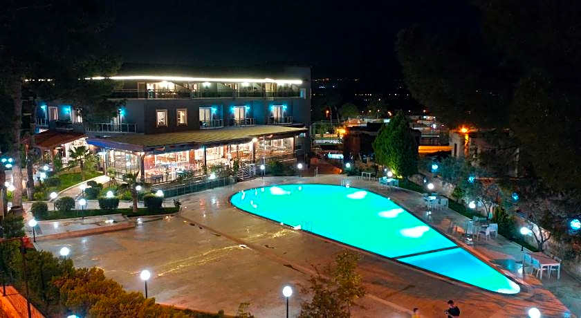 Pamukkale Whiteheaven Suite Hotel