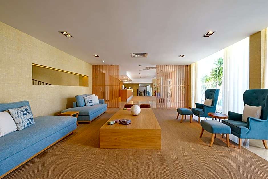 Malibu Foz Hotel - La Maison Younan