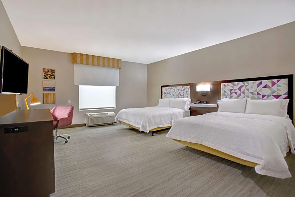 Hampton Inn By Hilton & Suites Dallas-Desoto